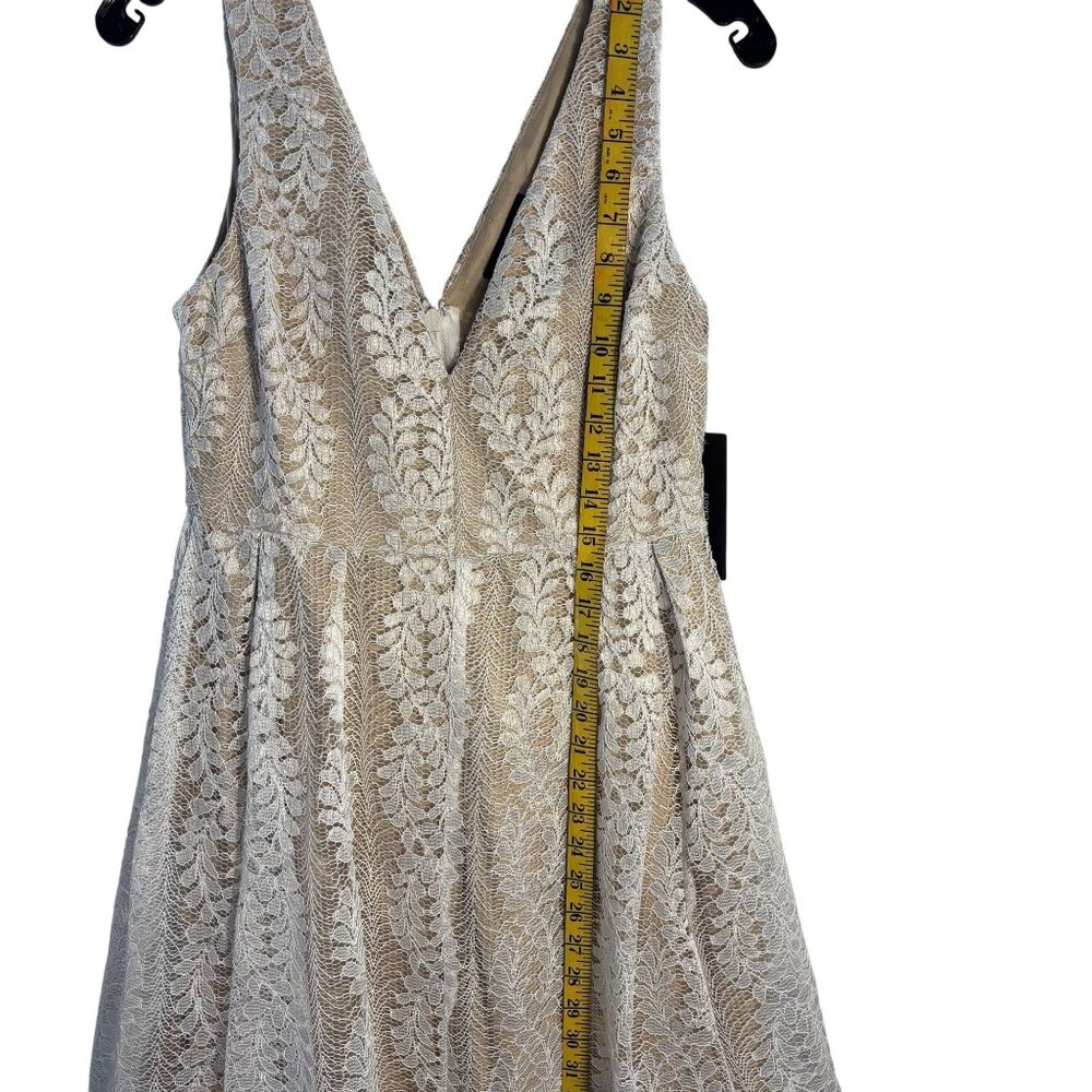 Lulus White & Beige Lace V-Neck Sleeveless Dress - Picture 8 of 11
